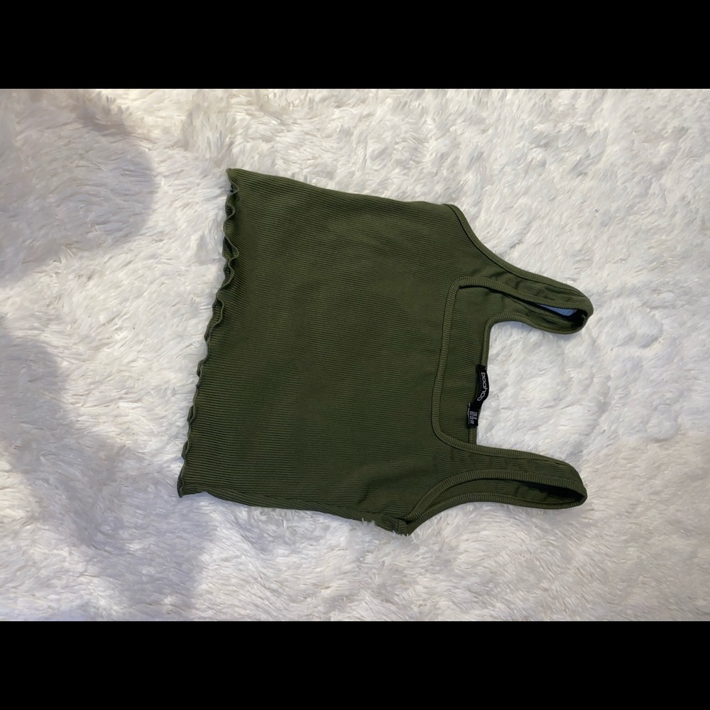 Green crop top
